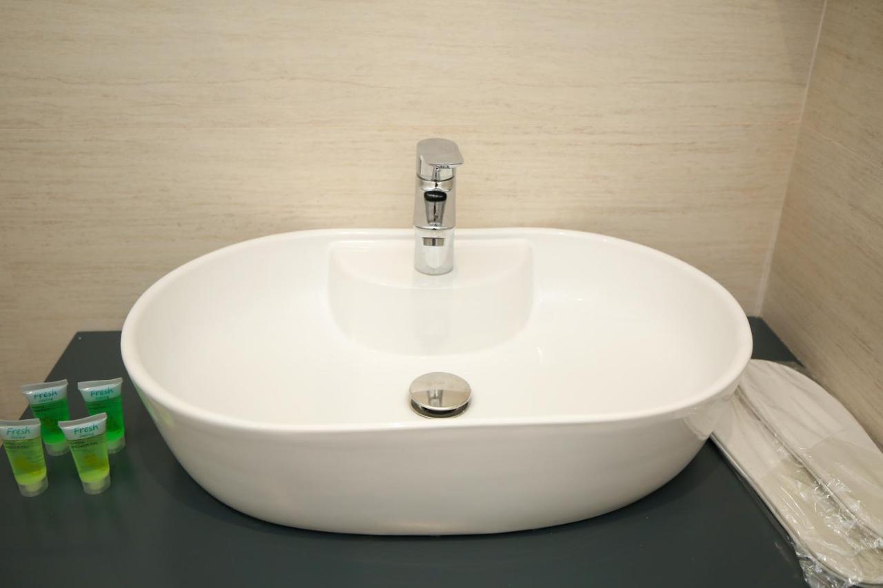 Hotel Amantia Orikum Zewnętrze zdjęcie
