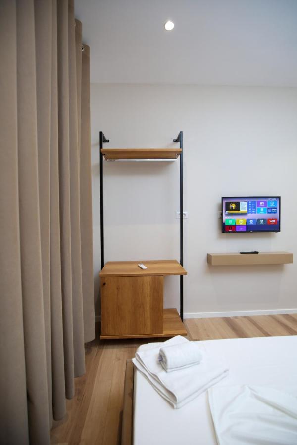 Hotel Amantia Orikum Zewnętrze zdjęcie