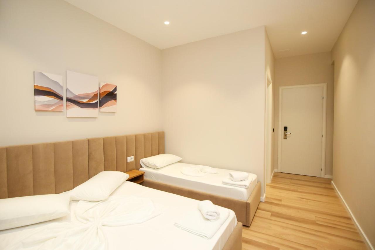 Hotel Amantia Orikum Zewnętrze zdjęcie