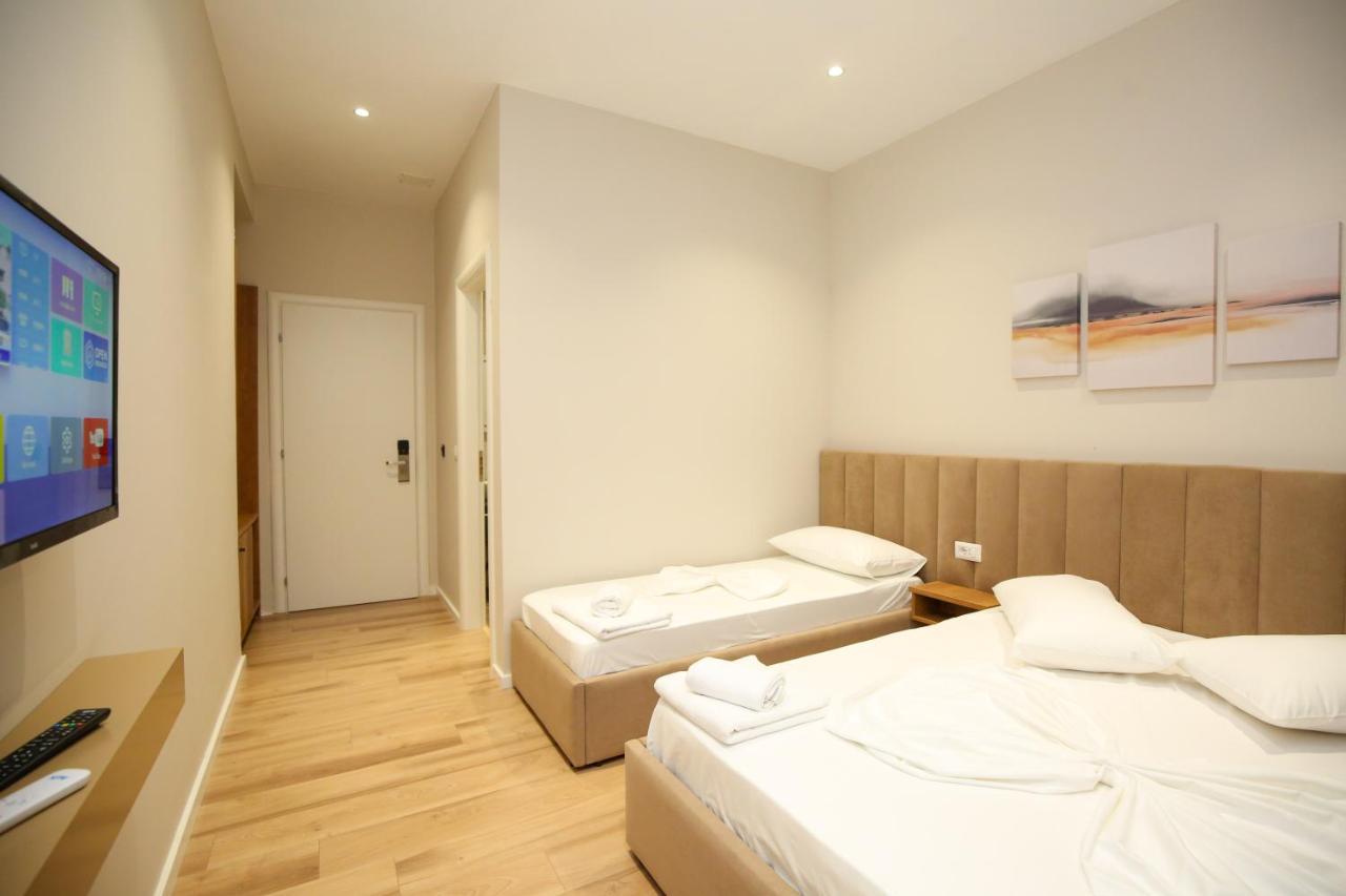 Hotel Amantia Orikum Zewnętrze zdjęcie
